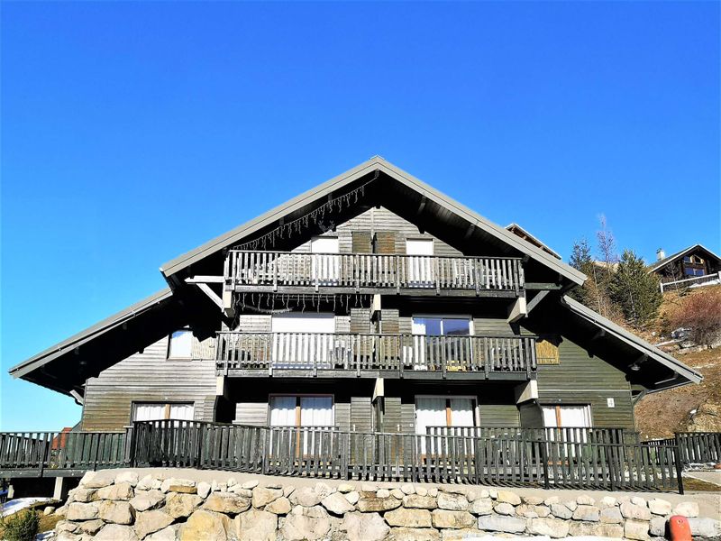 LES CHALETS D'aurouze - La Joue du Loup