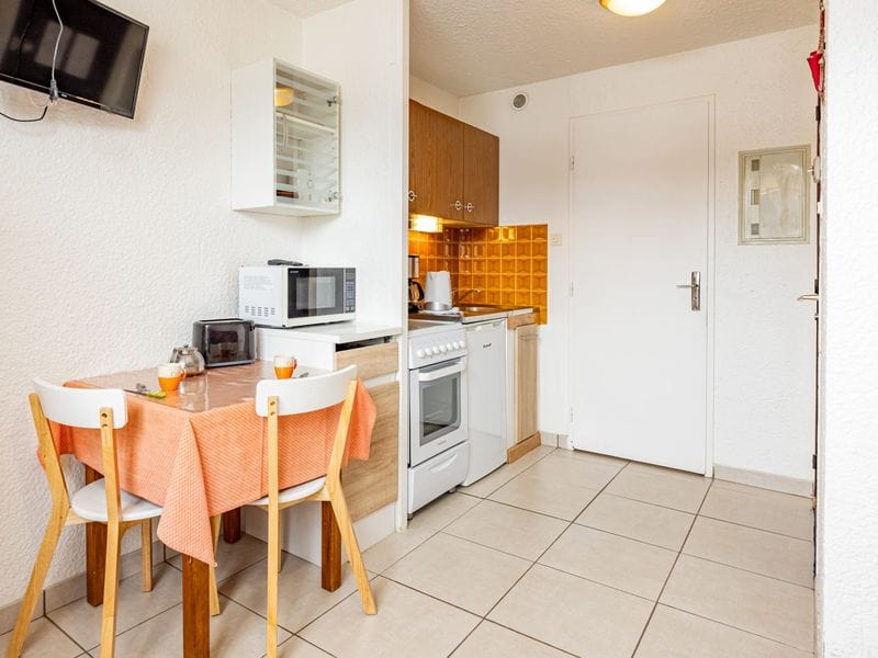 Studio cosy 16 m² pour 2 pers en centre station avec TV et cuisine équipée FR-1-807-37 - Saint François Longchamp