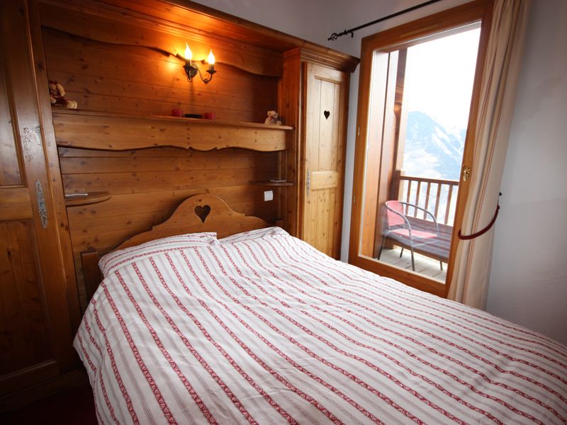 Appartement duplex au centre de la station, à 20m des pistes, 7 pers, WIFI, parking gratuit FR-1-755 - Plagne Montalbert