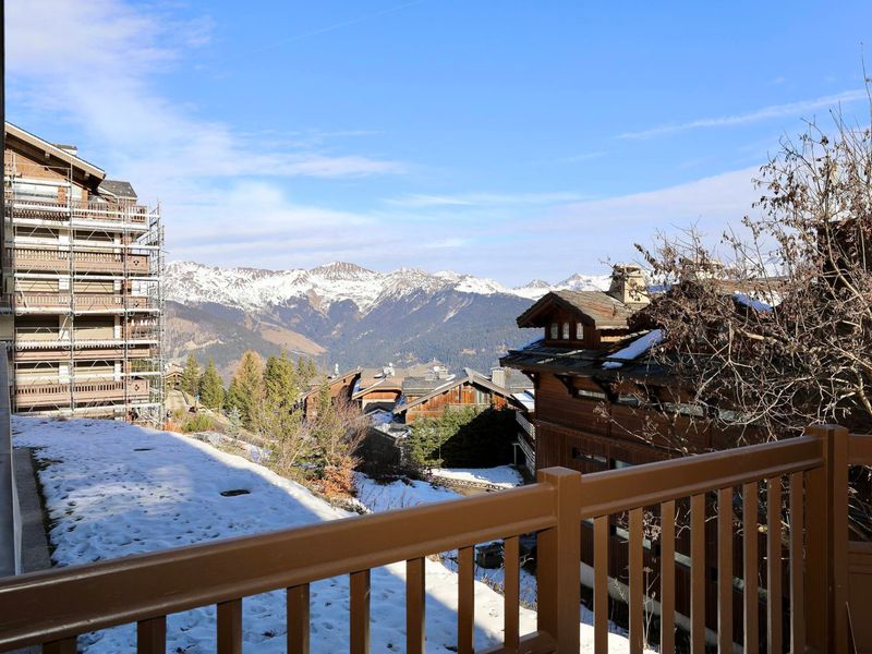 Appartement de standing à Courchevel - 3 chambres, parking, accès pistes, vue sur la vallée FR-1-575-236 - Courchevel 1850