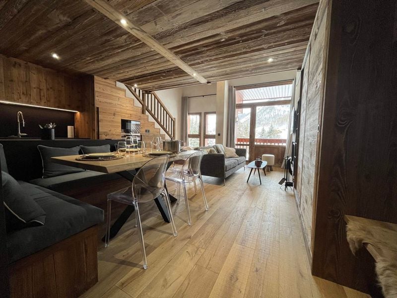 Appartement élégant avec cheminée et WIFI, 2 chambres FR-1-694-376 - Val d’Isère Centre