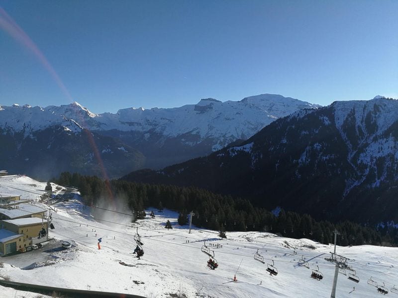 Studio skis aux pieds avec balcon et parking à Samoëns 1600 FR-1-624-51 - Samoëns