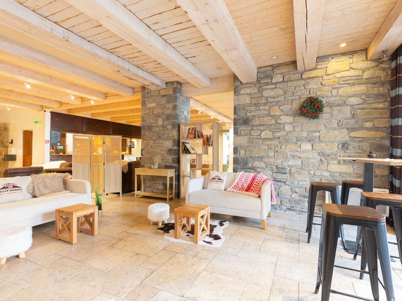 Appartement 10 pers avec piscine, sauna et parking en centre-ville de Saint-Lary-Soulan FR-1-296-394 - Saint Lary Soulan