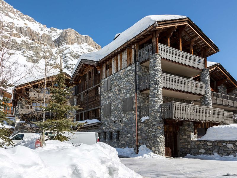 Appartement de standing avec cheminée, 4 chambres, garage et WIFI, Val-d'Isère FR-1-694-25 - Val d’Isère Centre