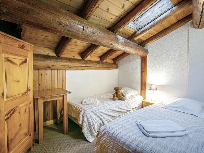 Appartement duplex montagnard au cœur de Val-d'Isère, près des pistes et commodités FR-1-694-124 - Val d’Isère Centre