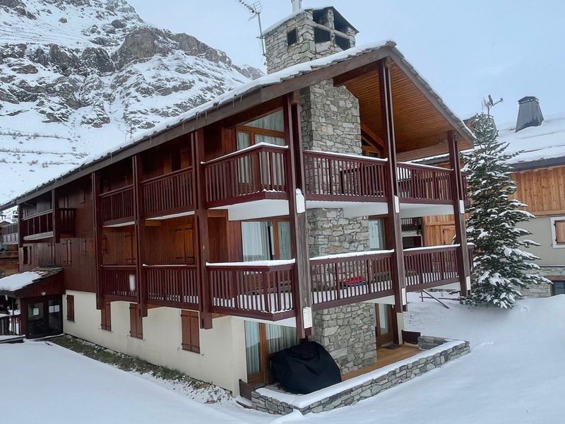 Charmant appartement sur le front de neige avec cheminée et sauna à Val d'Isère FR-1-694-216 - Val d’Isère Centre