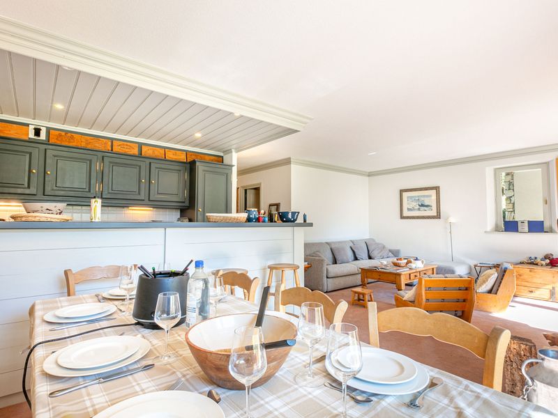 Appartement de standing avec cheminée et parking en haut des pistes FR-1-694-247 - Val d’Isère Le Châtelard