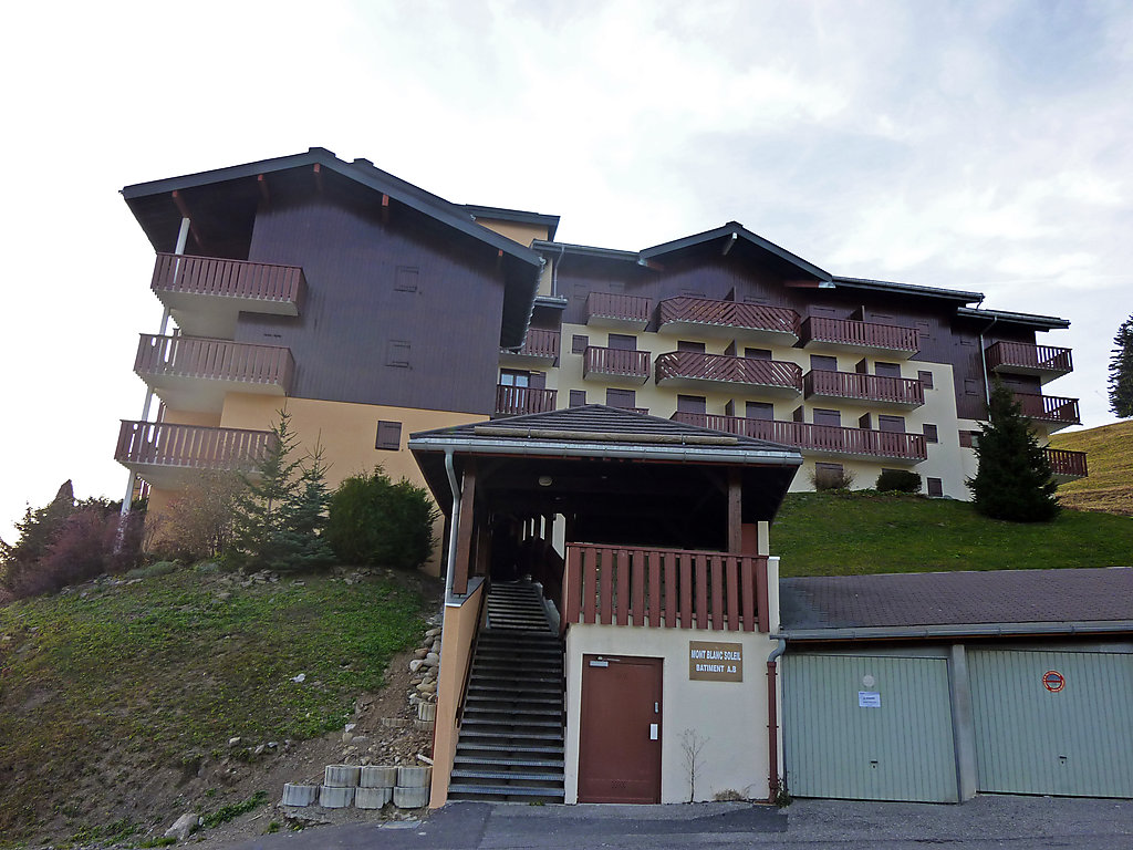 Appartement Mont Blanc Soleil ( AB,C,D,E) - La Clusaz