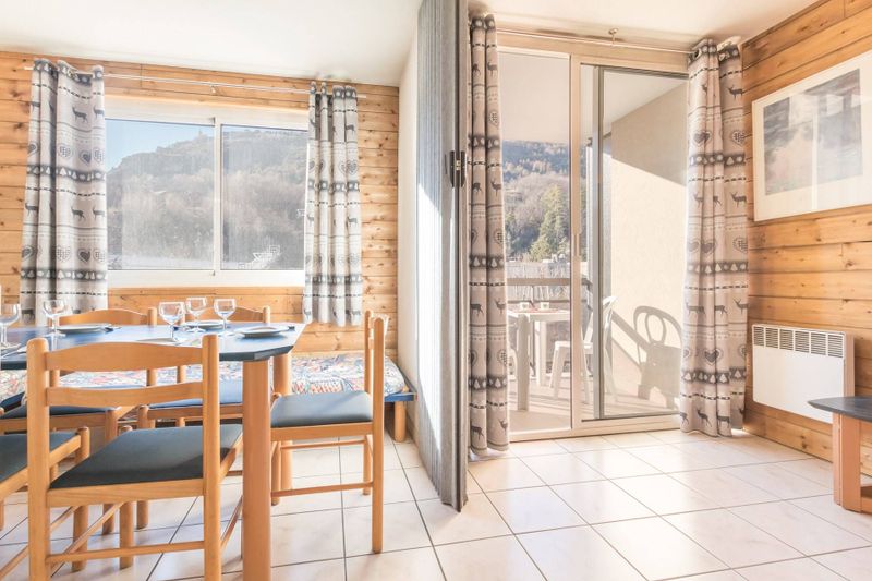 Appartement 2 pièces cabine 5 personnes - Appartement Relais De La Guisane Ii BRI100-2302 - Serre Chevalier 1200 - Briançon