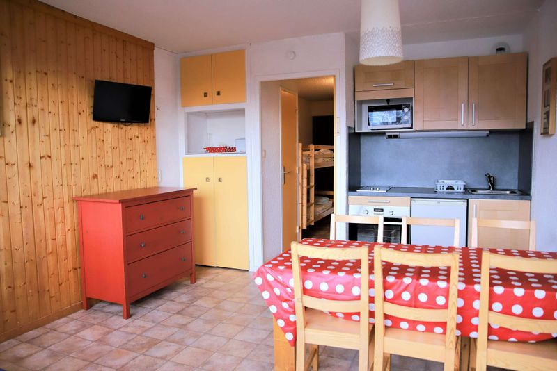 Studio cabine 6 personnes - Appartement Silenes AEO009-538 - Auris en Oisans