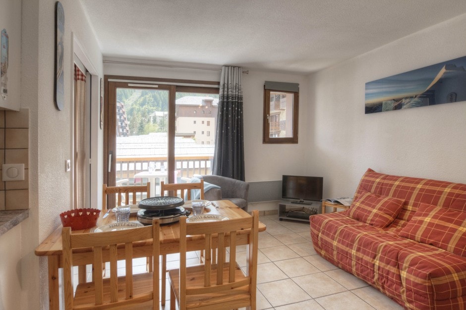 2 pièces 6 personnes Classique MER14 - Appartements hameau du bez - Serre Chevalier 1400 - Villeneuve