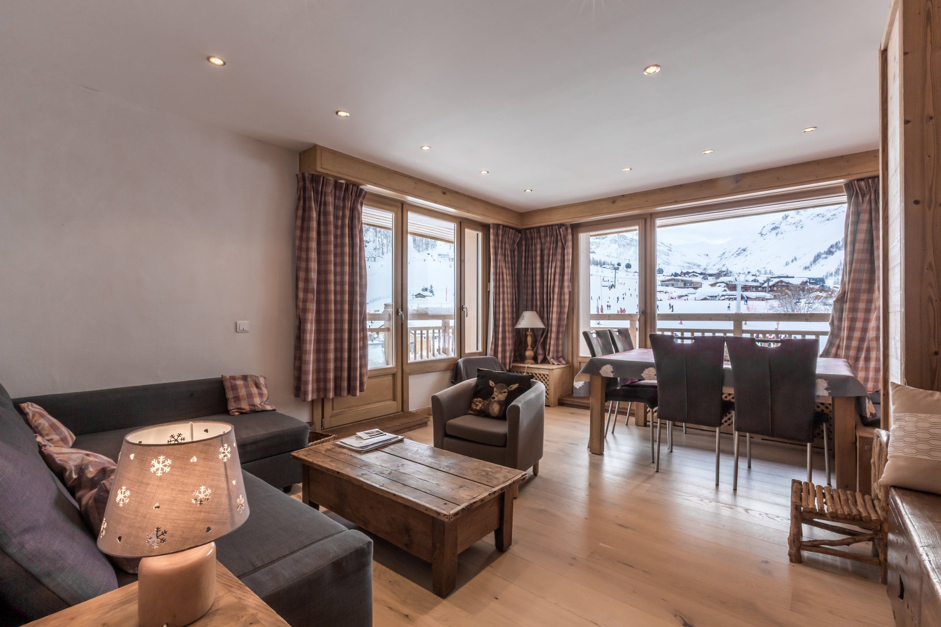 3 pièces 6 personnes Confort - Appartements GRAND PARADIS 10012 - Val d’Isère Centre