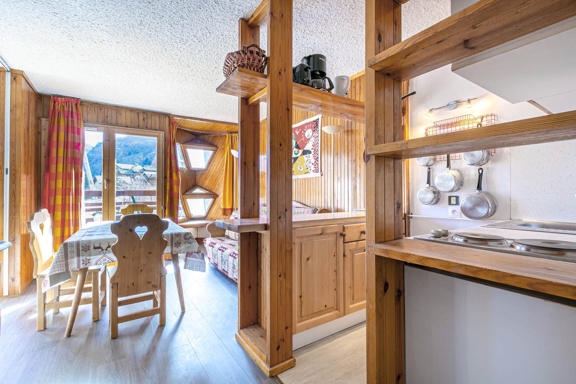 2 pièces 6 personnes Confort - Appartements SANTEL 140033 - Val d’Isère La Daille