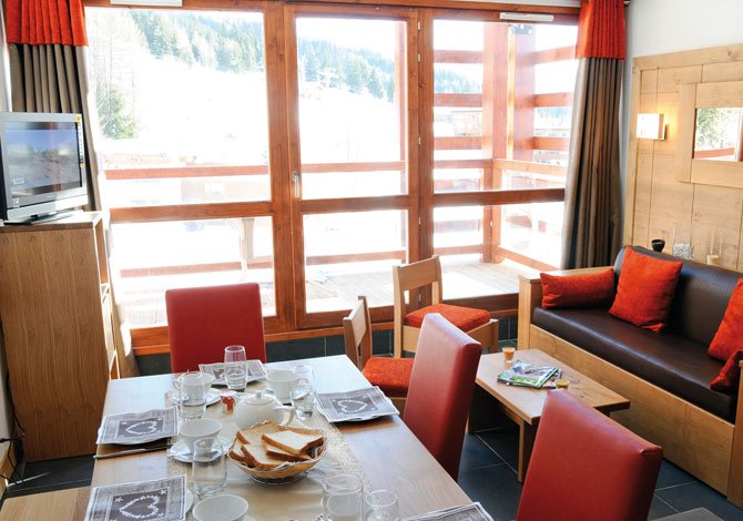 2 Pièces duplex alcôve 6 personnes . - travelski home premium - Résidence Le Roc Belle Face 4* - Les Arcs 1600