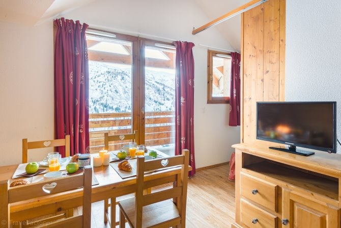 2 Pièces 6 personnes Cabine . - travelski home select - Chalets Le Grand Panorama II 3* - Valmeinier