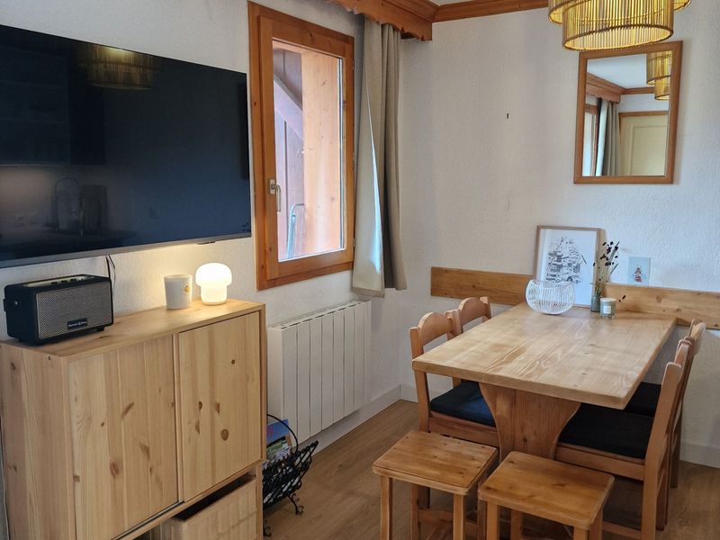 Appartement cosy 6 pers, au pied des pistes avec balcon et WiFi FR-1-178-386 - Les Menuires Bruyères