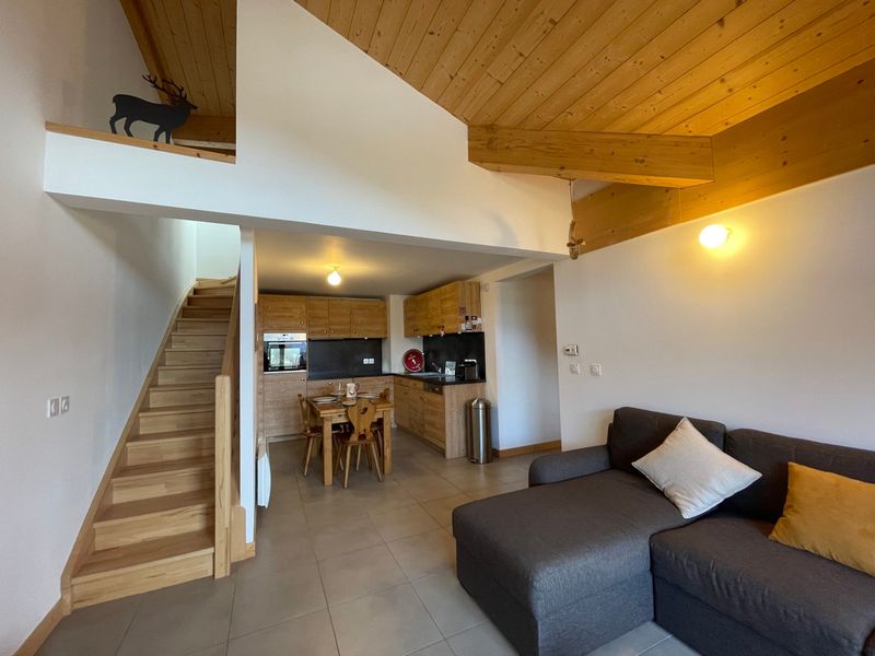 Appartement Samoëns, 3 pièces, 5 personnes - Charmant T3 en Duplex au Centre de Samoëns avec Balcon et WiFi FR-1-624-155 - Samoëns