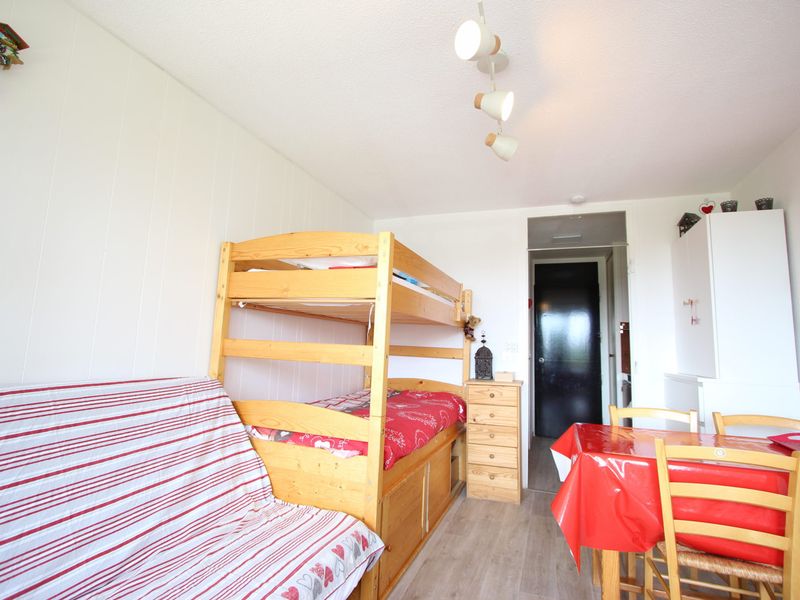 Studio Chamrousse, 1 pièce, 4 personnes - Studio 4 pers, proche pistes, balcon Sud, Chamrousse FR-1-549-139 - Chamrousse