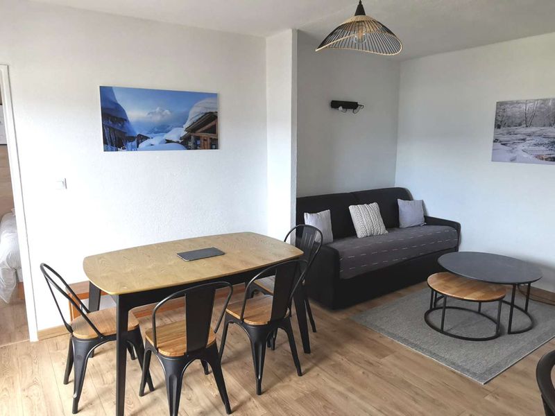 Appartement Les Angles, 4 pièces, 6 personnes - Bel Appartement 4 pièces rénové, 3 chambres, 2 terrasses, parking, cuisine équipée, Les Angles FR-1- - Les Angles