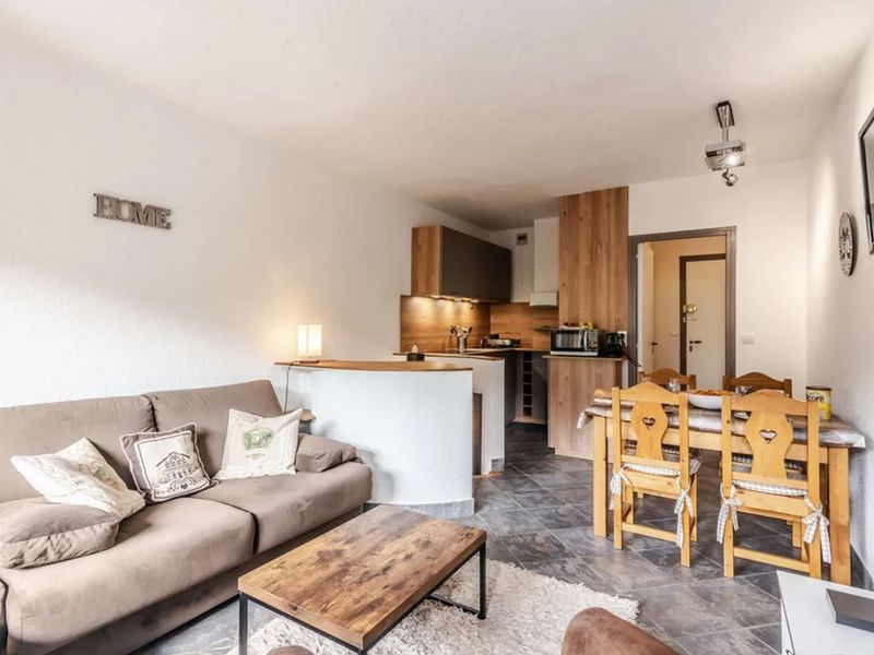 Appartement Morzine, 3 pièces, 5 personnes - Charmant T2 rénové avec jardin, parking privé et accès direct aux pistes, proche du centre de Morzin - Morzine