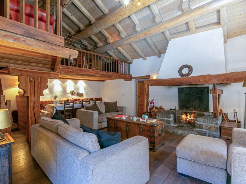 Chalet Val-d'Isère, 5 pièces, 8 personnes - Chalet 17°C restauré, 4 ch, au cœur du vieux Val-d'Isère, grande cheminée, proche pistes, parking, WiFi FR-1-694-358 - Val d’Isère Centre