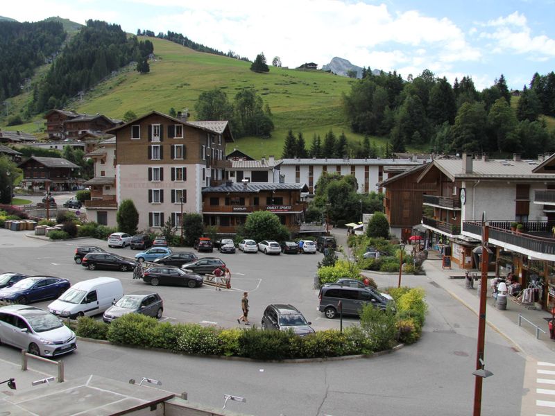 Petit studio à 250 m des pistes avec balcon au centre de La Clusaz FR-1-459-233 - La Clusaz