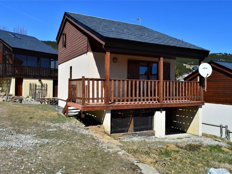 Chalet Les Angles, 3 pièces, 6 personnes - Chalet spacieux 3 pièces avec parking et jardin FR-1-593-122 - Les Angles