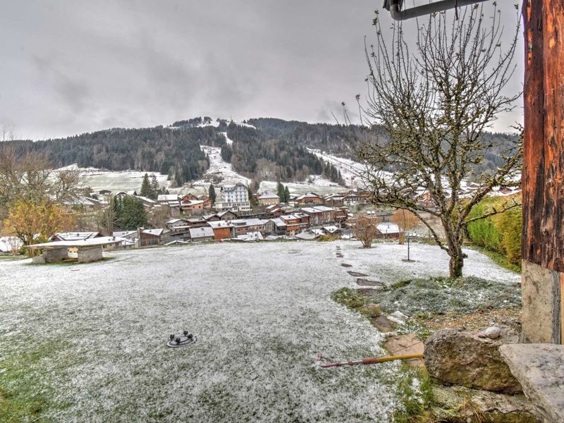 Chalet cosy proche du centre de Morzine avec parking FR-1-524-131 - Morzine