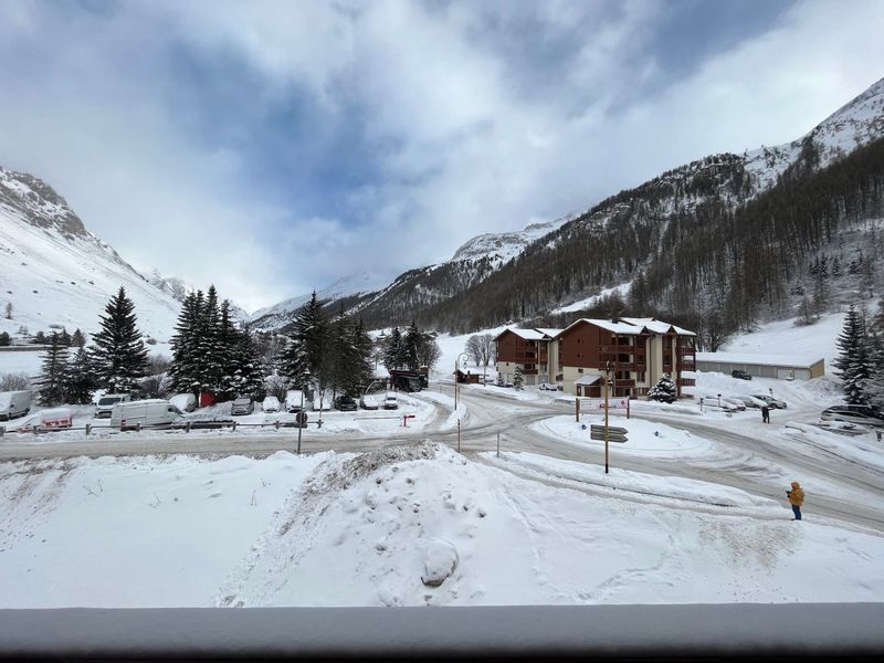 Appartement élégant avec cheminée et WIFI, 2 chambres FR-1-694-376 - Val d’Isère Centre