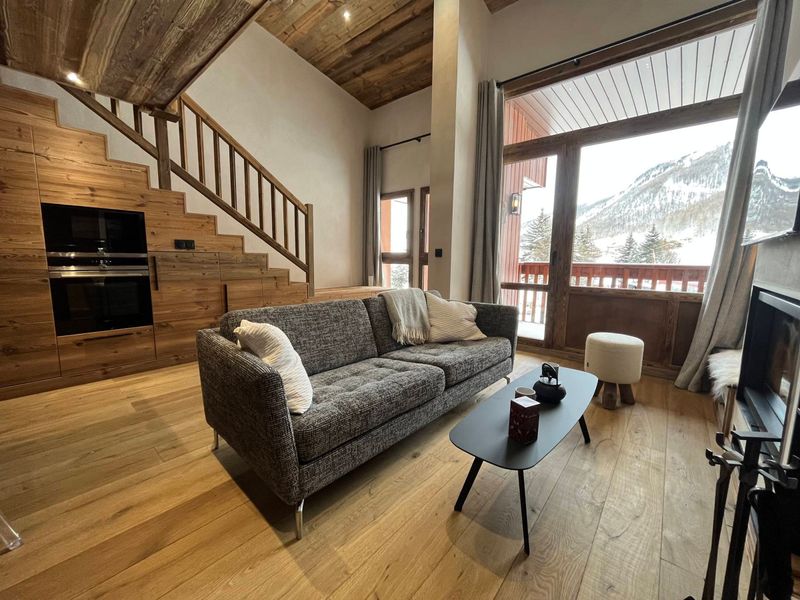 Appartement élégant avec cheminée et WIFI, 2 chambres FR-1-694-376 - Val d’Isère Centre