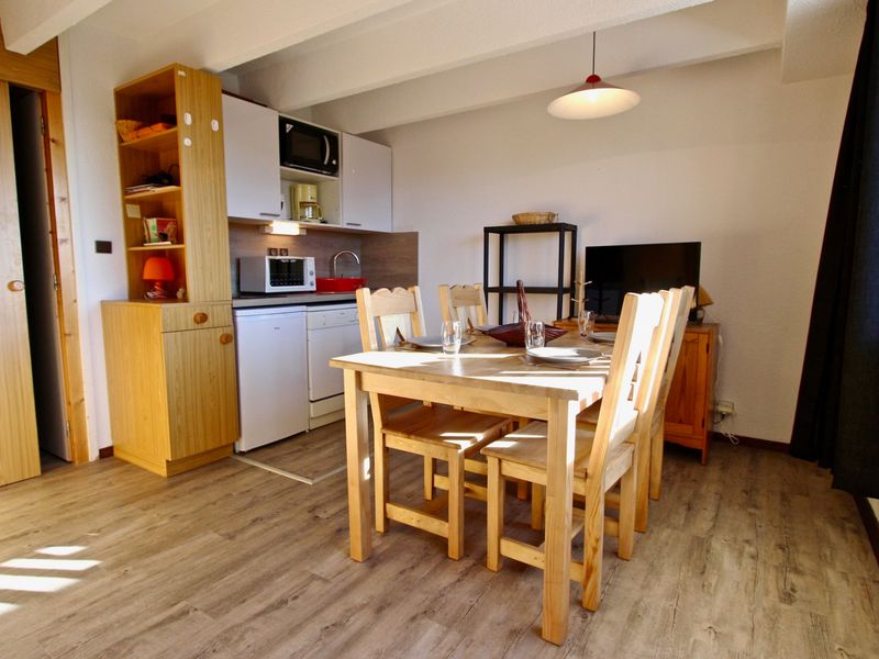 Studio Chamrousse, 1 pièce, 4 personnes - Studio cabine avec balcon, parking couvert, animaux non admis FR-1-340-122 - Chamrousse