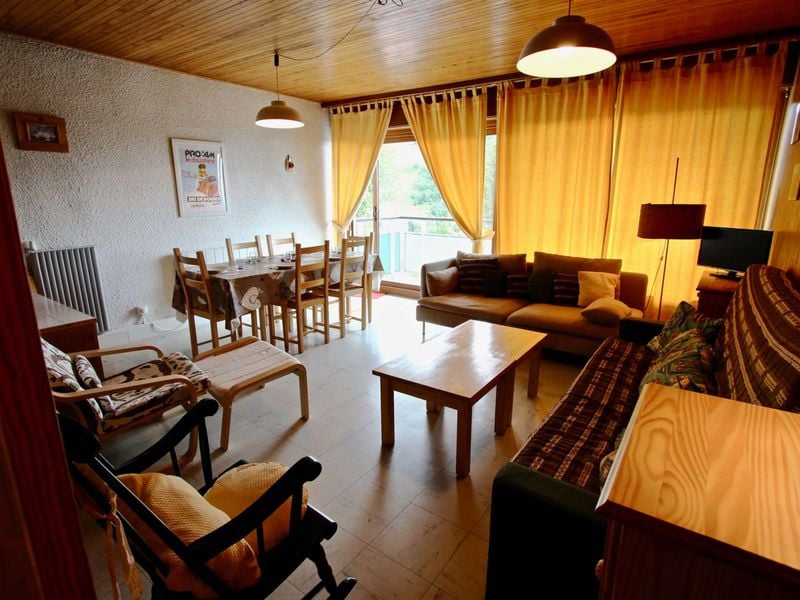 Appartement Chamrousse, 3 pièces, 6 personnes - Grand T2 cabine 55m² avec balcon exposé sud à Chamrousse 1650, animaux acceptés FR-1-340-133 - Chamrousse