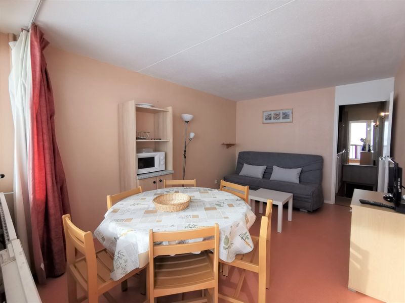 Appartement La Mongie, 2 pièces, 6 personnes - Appart 6 personnes, 1 chambre, pied pistes, balcon sud, La Mongie FR-1-404-60 - La Mongie