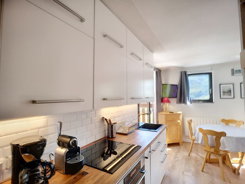 Appartement Les Menuires, 2 pièces, 4 personnes - Charmant 2P rénové 4 pers, sud, balcon, ski aux pieds, Les Menuires FR-1-178-137 - Les Menuires Bruyères