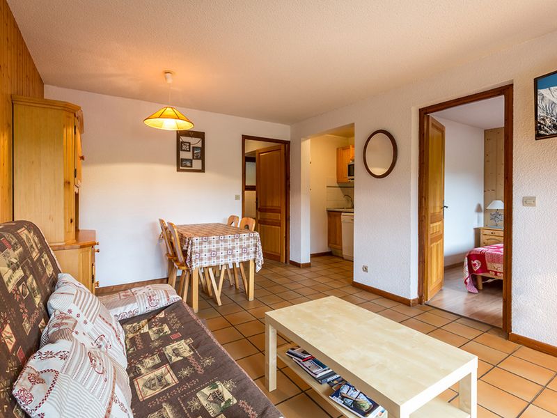 Appartement La Clusaz, 2 pièces, 4 personnes - Proche village, aux pistes et espace aquatique, 2 pièces + coin nuit, garage, animaux admis FR-1-437-31 - La Clusaz