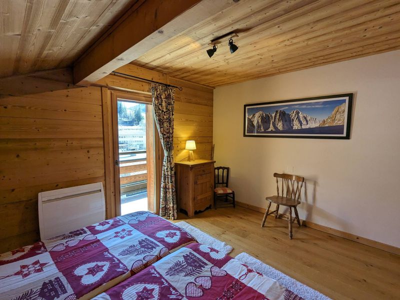 Appartement La Clusaz, 3 pièces, 8 personnes - Charmant 3 pièces savoyard avec balcon, cheminée, proche commerces et remontées mécaniques FR-1-459- - La Clusaz