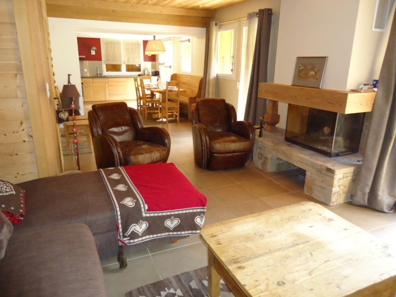 Appartement La Clusaz, 5 pièces, 10 personnes - Ski au pied, duplex rénové 4 ch, terrasse, cheminée, tout confort FR-1-459-22 - La Clusaz