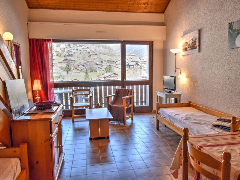 Studio Morzine, 1 pièce, 5 personnes - Studio cosy avec mezzanine, centre de Morzine, proche pistes, parking couvert FR-1-524-52 - Morzine