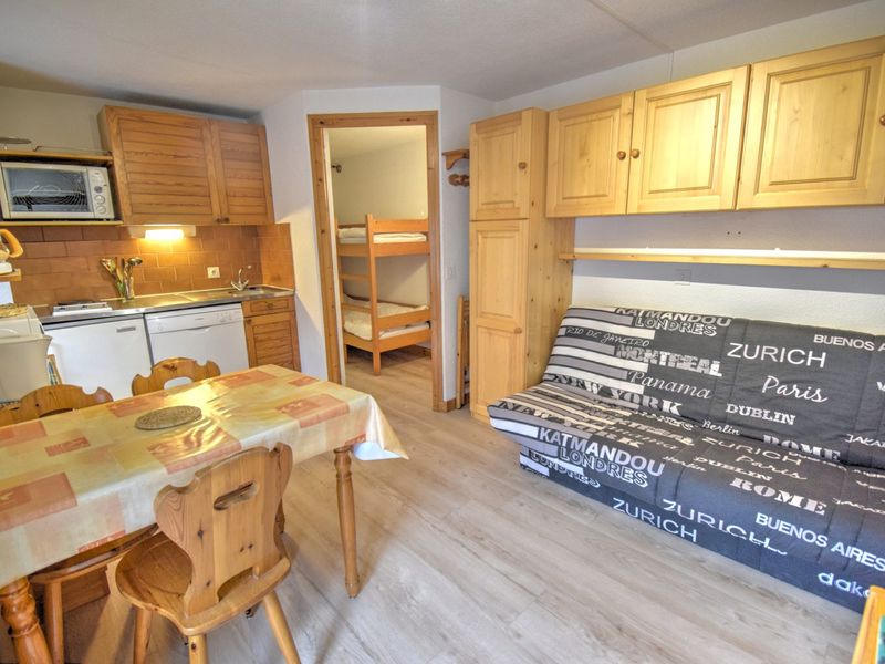 Studio Morzine, 1 pièce, 4 personnes - Studio rénové près du centre de Morzine, idéal pour 4 personnes avec terrasse et parking FR-1-524-83 - Morzine