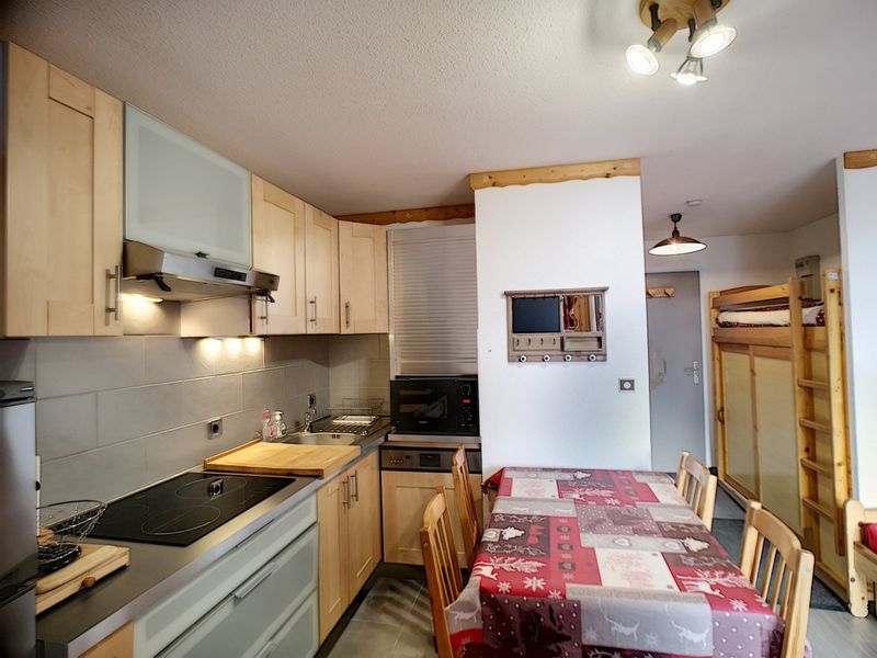 Appartement Les Menuires, 2 pièces, 4 personnes - Beau 2 pièces 4 pers 24m² ski aux pieds, commerces à proximité, parking gratuit FR-1-178-340 - Les Menuires Bruyères