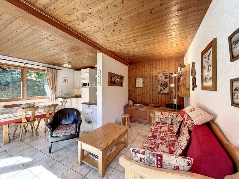 Appartement Combloux, 3 pièces, 6 personnes - Bel Apt au Centre de Combloux avec Jardin, Balcon, Wifi et Parking à 300m des Commerces FR-1-560-52 - Combloux