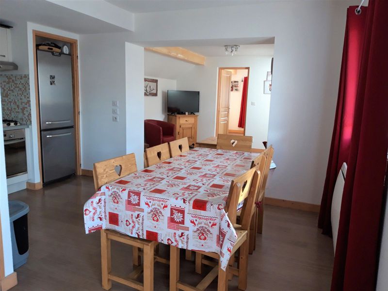 Appartement Albiez-Montrond, 4 pièces, 8 personnes - Appartement spacieux 3*, 1er étage d’un chalet, centre village, proche commerces et pistes, 200m des pistes FR-1-618-3 - Albiez Montrond