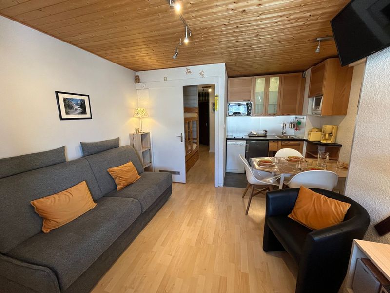 Studio Les Gets, 1 pièce, 4 personnes - Appartement cozy aux Gets - Ski-in/Ski-out, proche centre et commodités FR-1-623-214 - Les Gets