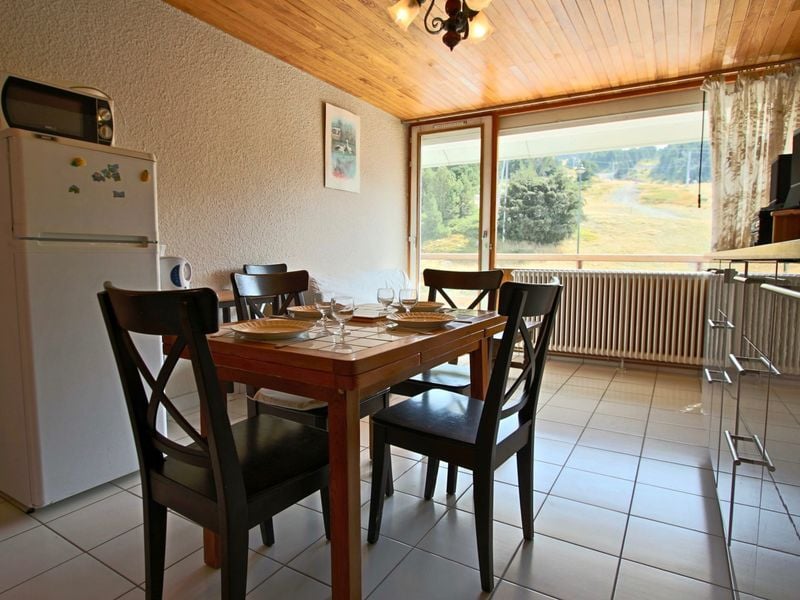 Appartement Chamrousse, 2 pièces, 4 personnes - Charmant 2 pièces avec balcon, au pied des pistes - Chamrousse 1750, animaux acceptés FR-1-549-69 - Chamrousse