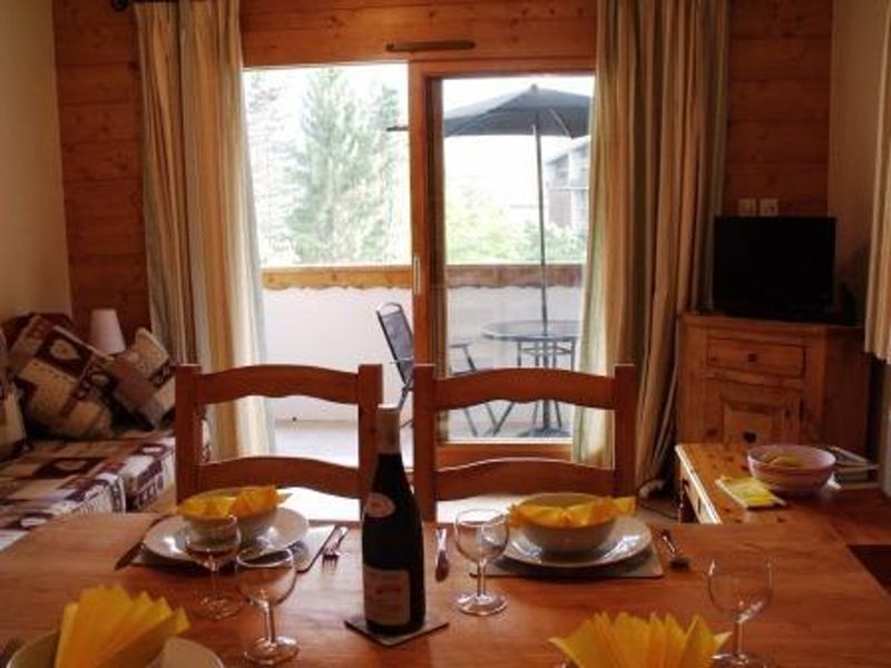 Appartement Samoëns, 3 pièces, 4 personnes - Appartement 3 pièces avec balcon, parking et WiFi inclus - Résidence calme au cœur de Samoëns FR-1-6 - Samoëns