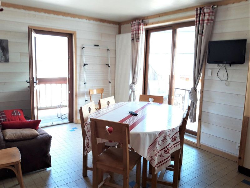 Appartement Albiez-Montrond, 2 pièces, 5 personnes - Appartement 2* spacieux en centre-village, proche commerces et pistes, idéal pour 5 personnes FR-1-618-5 - Albiez Montrond