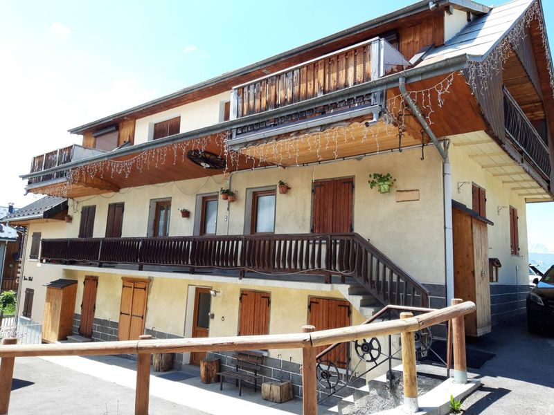 Appartement Albiez-Montrond, 2 pièces, 3 personnes - Appartement 2* au 1er étage d'une maison traditionnelle, central, près des pistes et commerces FR-1- - Albiez Montrond