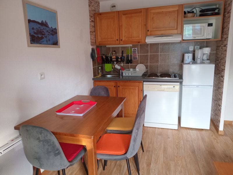 Appartement Albiez-Montrond, 2 pièces, 4 personnes - Appartement confortable, 300m des pistes et commerces, balcon sud, parking, animaux acceptés FR-1-61 - Albiez Montrond