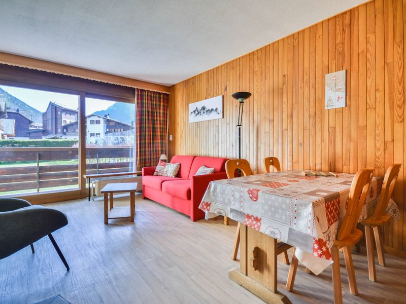 Studio Morzine, 1 pièce, 4 personnes - Studio central avec balcon sud, proche téléphériques, parking couvert inclus, pour 4 pers. FR-1-684- - Morzine