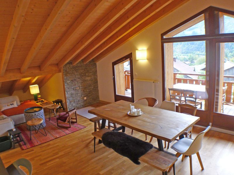 Appartement Samoëns, 3 pièces, 6 personnes - Superbe T4 mansardé - 3 chambres - Vue panoramique - Parking privé FR-1-629-112 - Samoëns